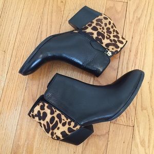 Franco Sarto Black Leather & leopard booties. SZ 7